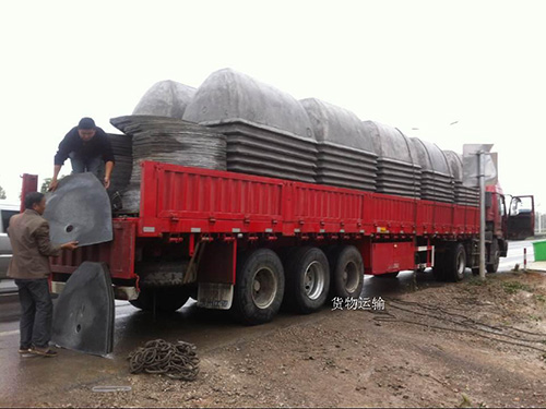 下貨現(xiàn)場(chǎng)1